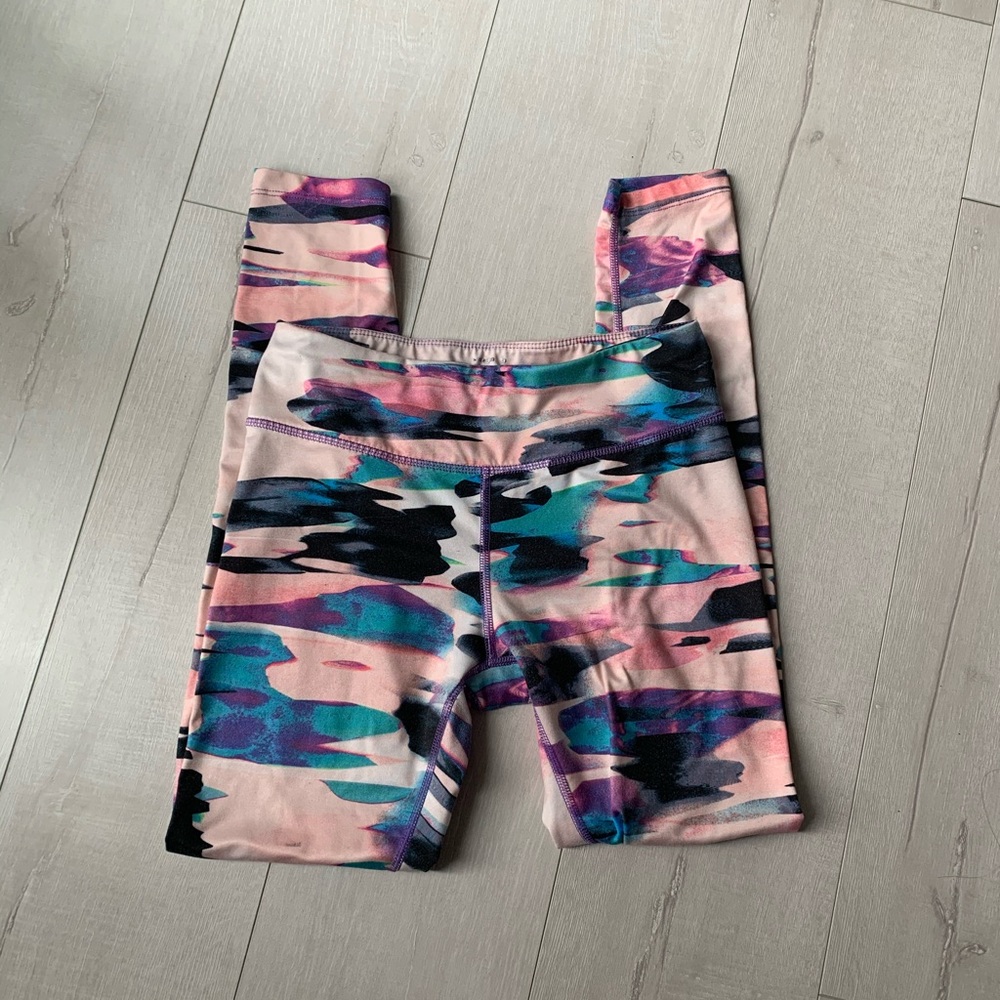 Layer 8 Multicolor leggings size s